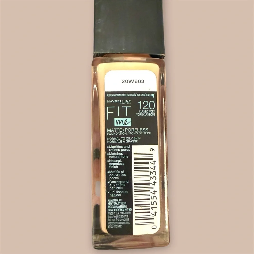 Maybelline Fit Me Matte + Poreless Liquid Foundation 120 Classic Ivory